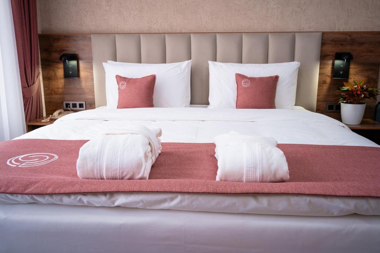 Cosmopolitan Hotel Shymkent Luaran gambar