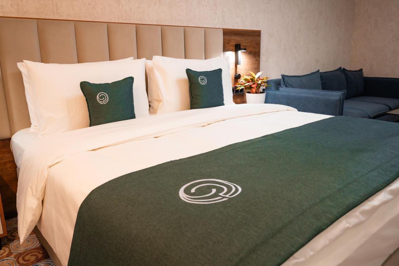 Cosmopolitan Hotel Shymkent Luaran gambar