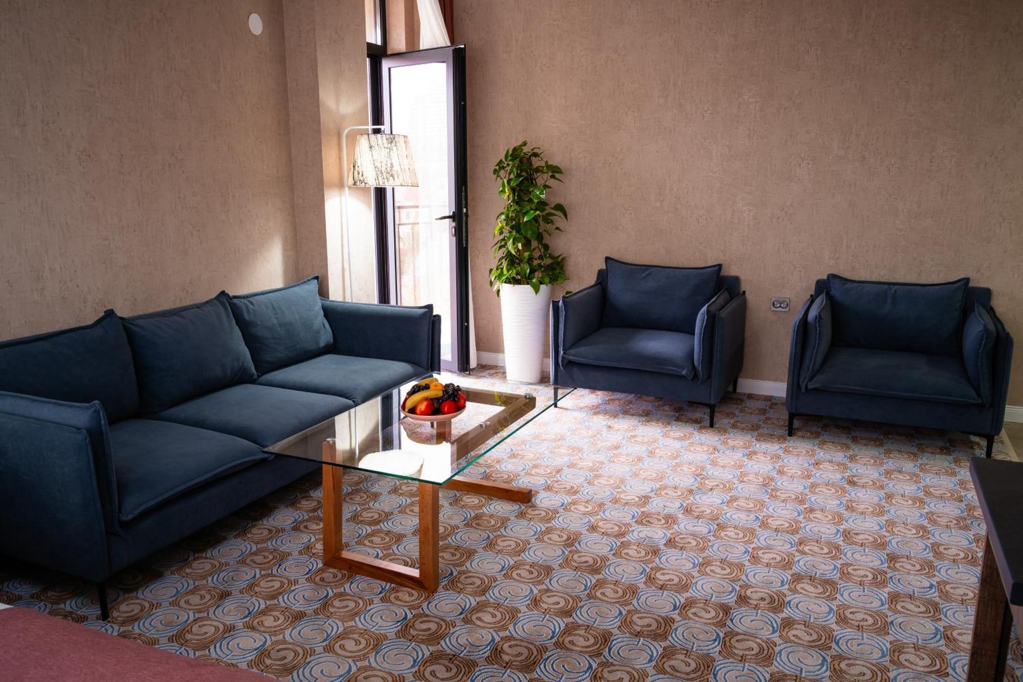 Cosmopolitan Hotel Shymkent Luaran gambar